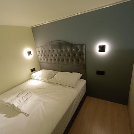 The Loft Apartment Piraeus Ngoại thất bức ảnh