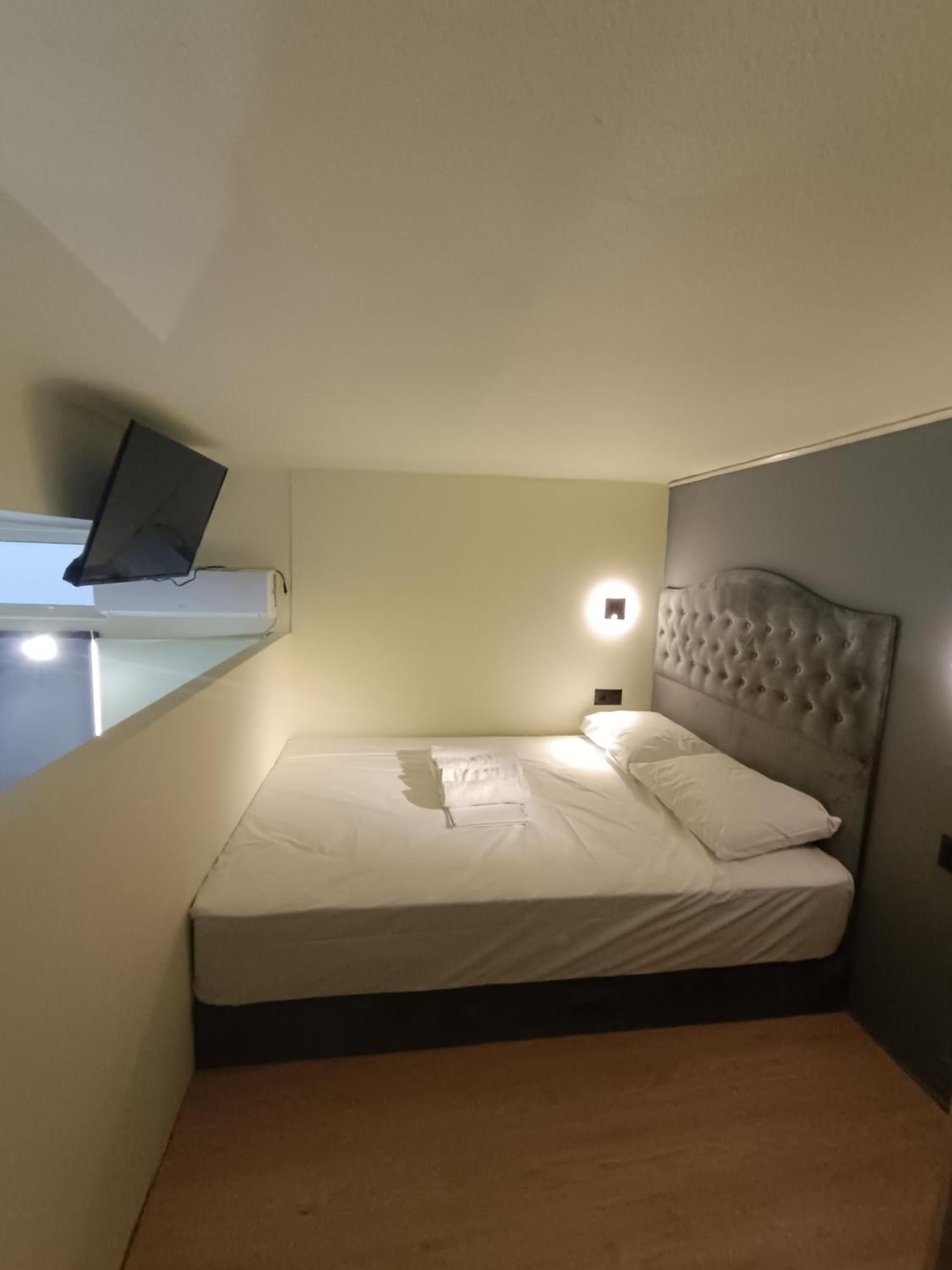 The Loft Apartment Piraeus Ngoại thất bức ảnh