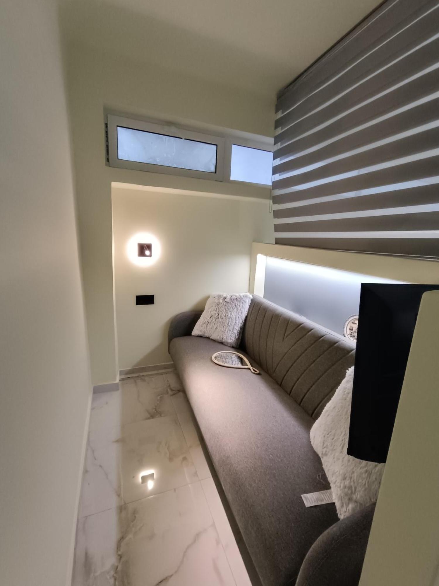 The Loft Apartment Piraeus Ngoại thất bức ảnh